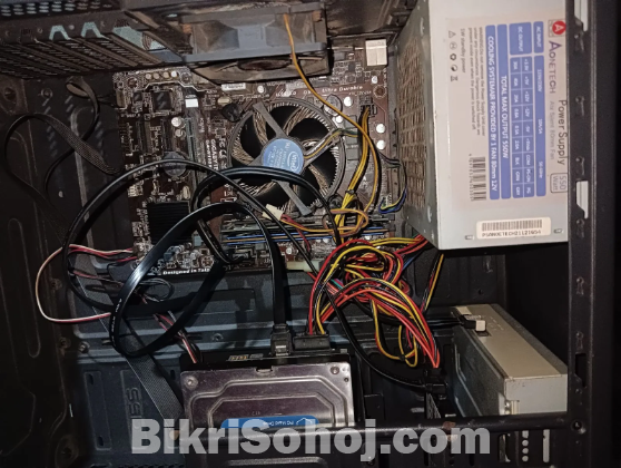 Gigabyte H110M; Ram: 12GB; SSD: 240GB; HDD: 1TB;